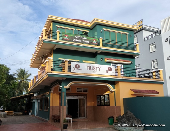 Arcadia Downtown Backpackers and Original Rusty Bar & Grill in Kampot, Cambodia.