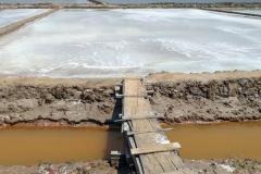 kampot-salt-field-1