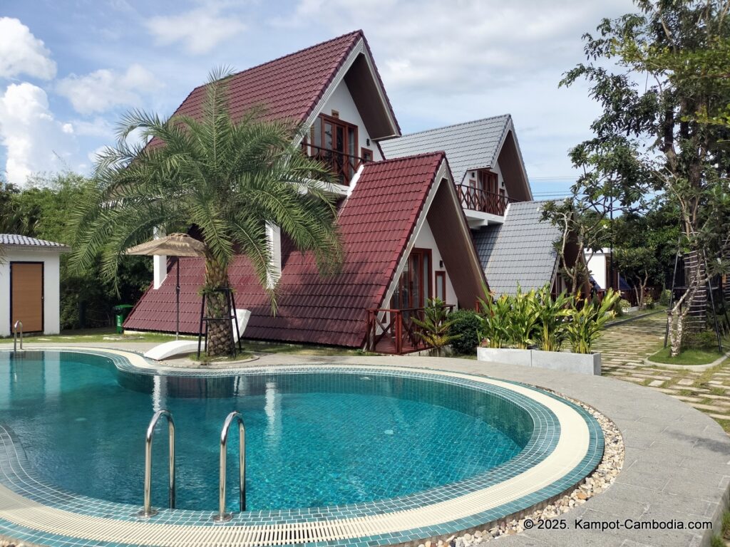 zodiac bungalows in kampot, cambodia