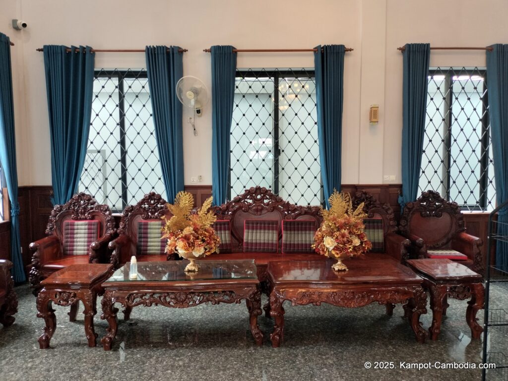 borey city guesthouse in kampot cambodia