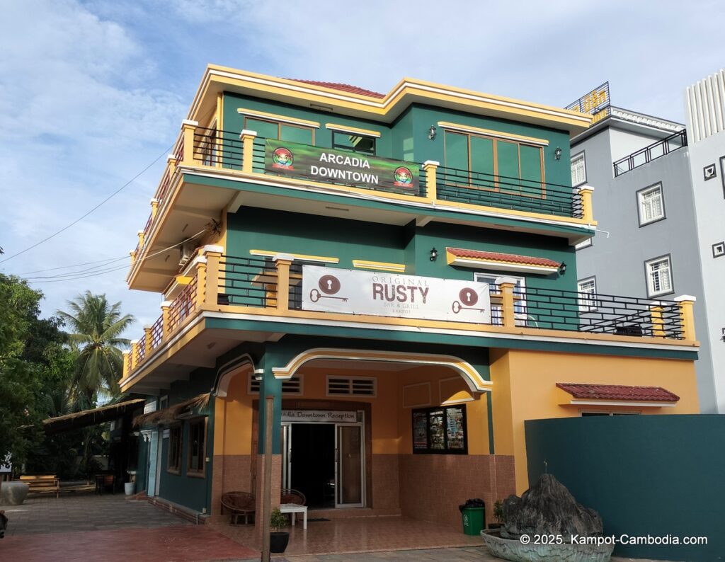 original rusty bar and grill in kampot cambodia