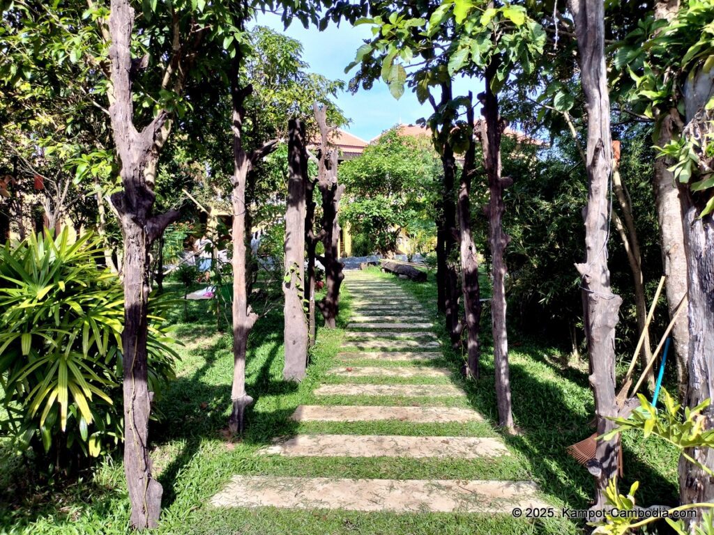 villa romdoul in kampot, cambodia