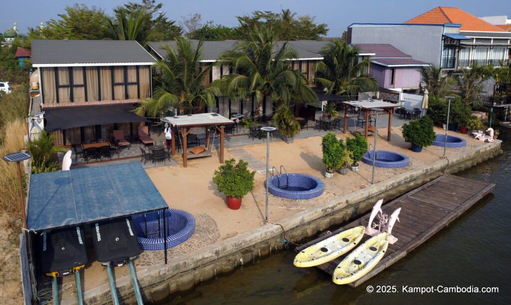 Kampot Riverside boutique in cambodia