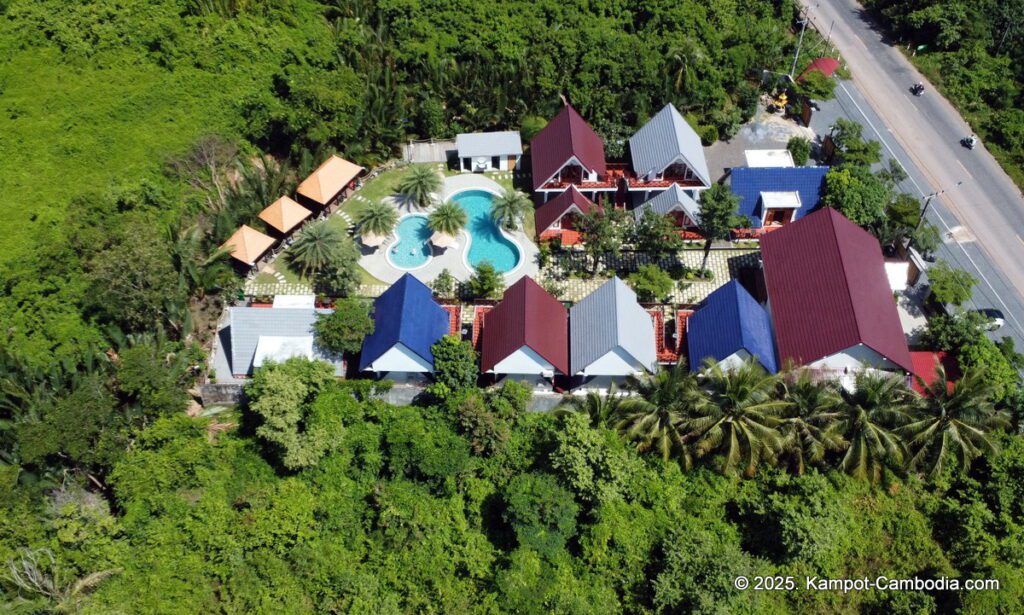 zodiac bungalows in kampot, cambodia