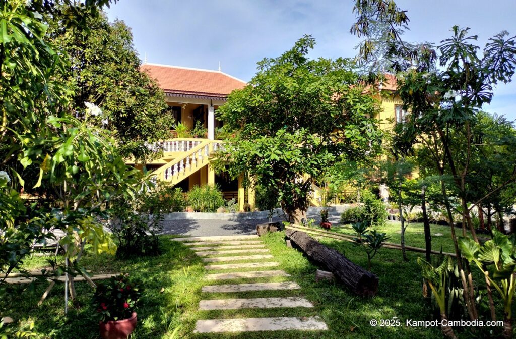 villa romdoul in kampot, cambodia