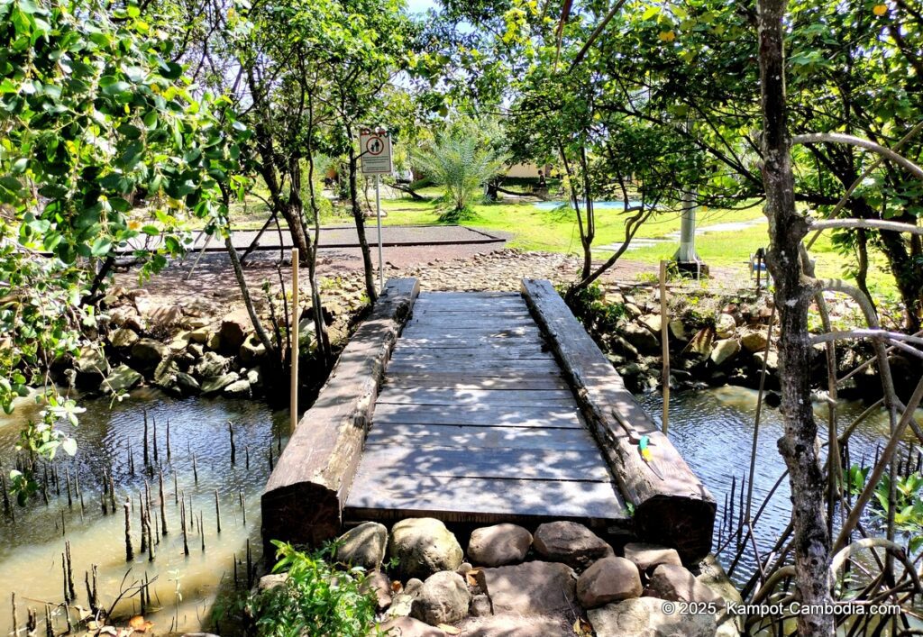 komsan resort on fish island in kampot, cambodia