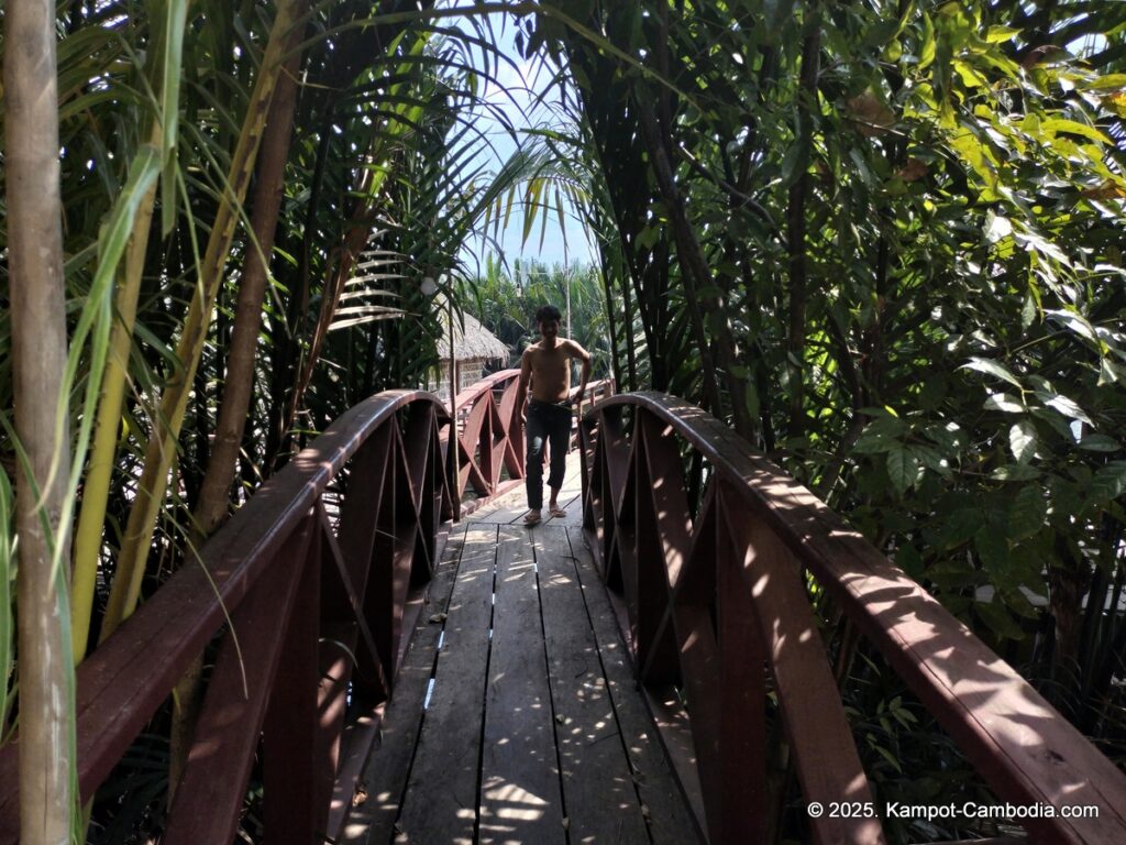 denkoh teukvil in kampot cambodia