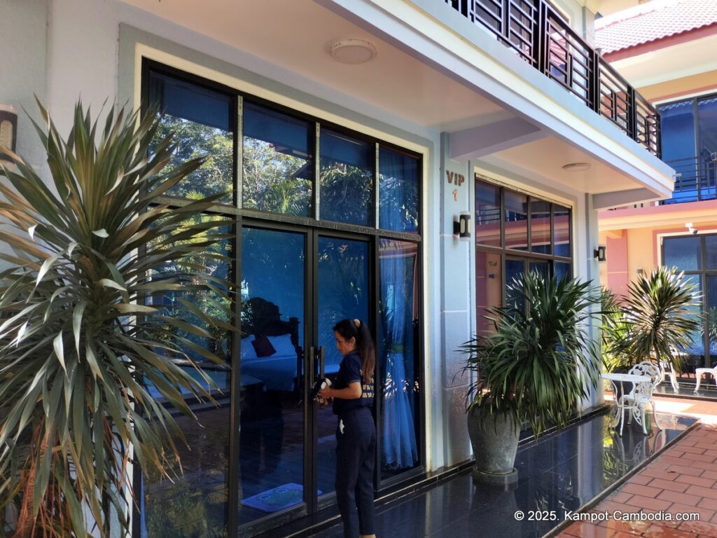 kampot dey meas boutique in cambodia