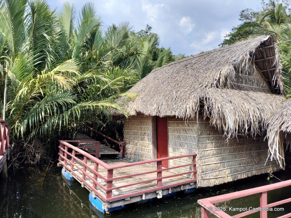 denkoh teukvil in kampot cambodia