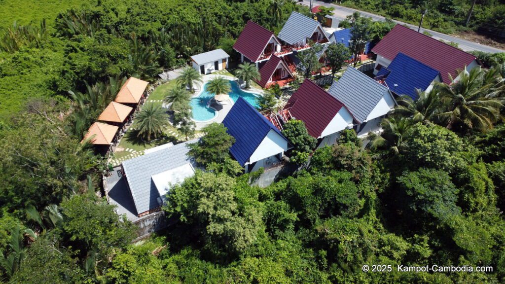 zodiac bungalows in kampot, cambodia