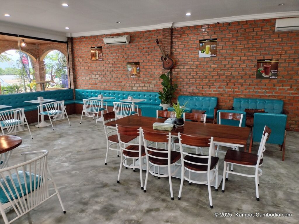 solo cafe in kampot cambodia