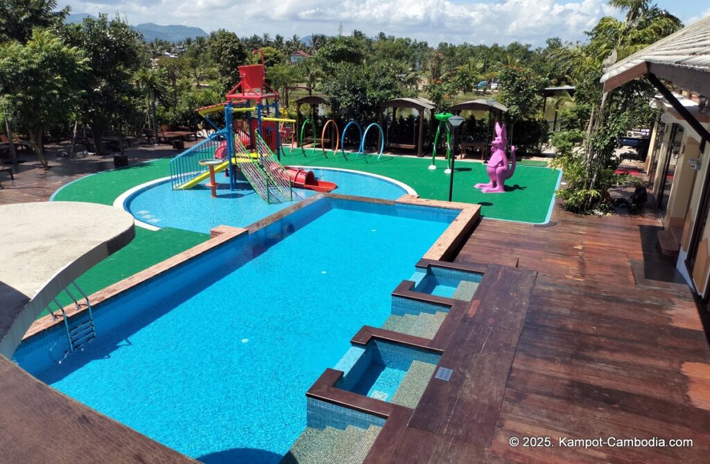 komsan resort on fish island in kampot, cambodia