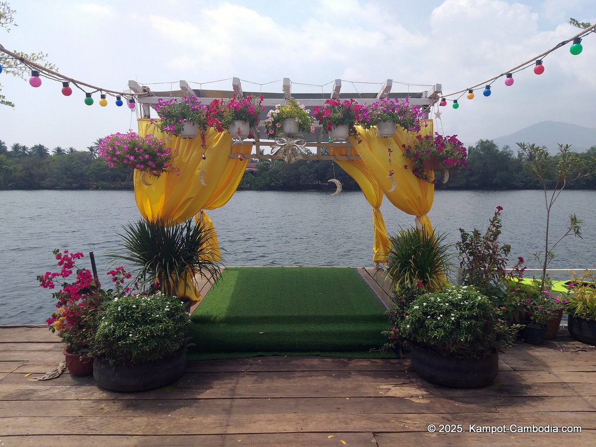 kayak park in kampot cambodia
