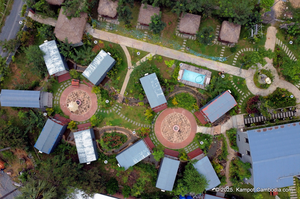 kampot tropical village in cambodia