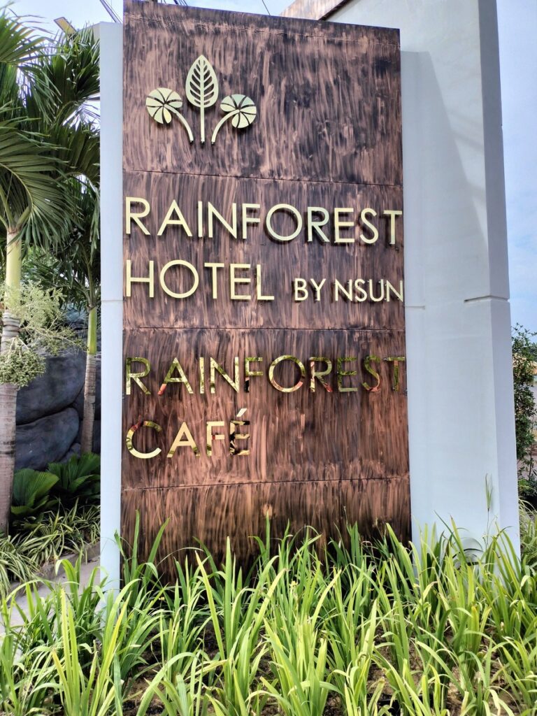 rainforest hotel in kampot cambodia