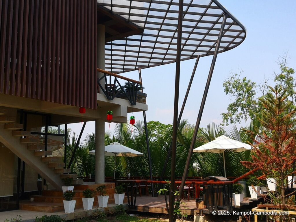 good time relax resort in kampot cambodia