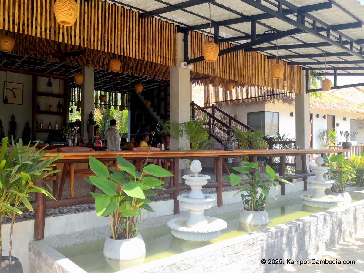 rivertree villa and resort in kampot cambodia