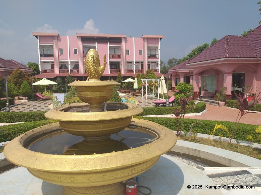 chey mean leap hotel in kampot cambodia