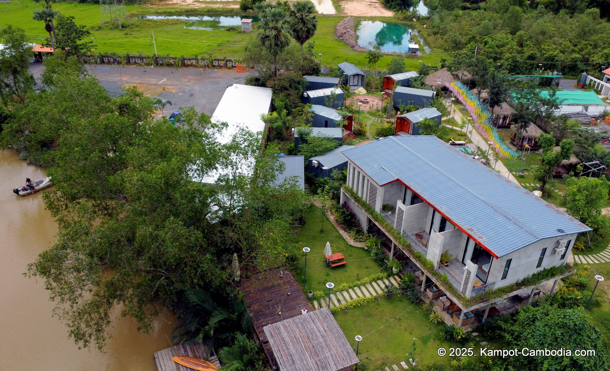 kampot tropical village in cambodia