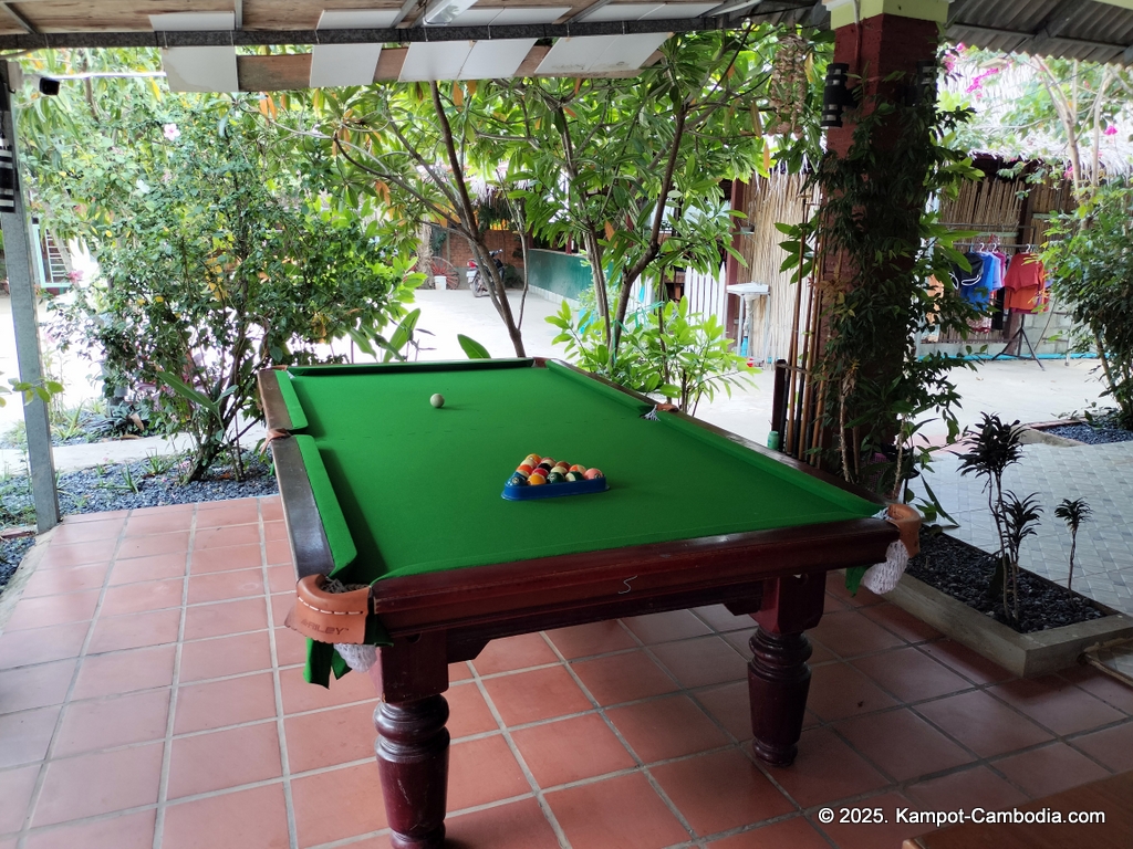 yoga barn in kampot cambodia