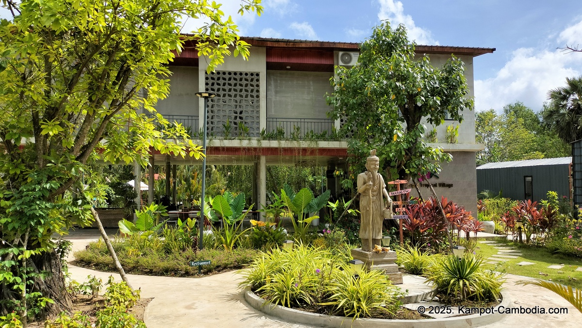 kampot tropical village in cambodia