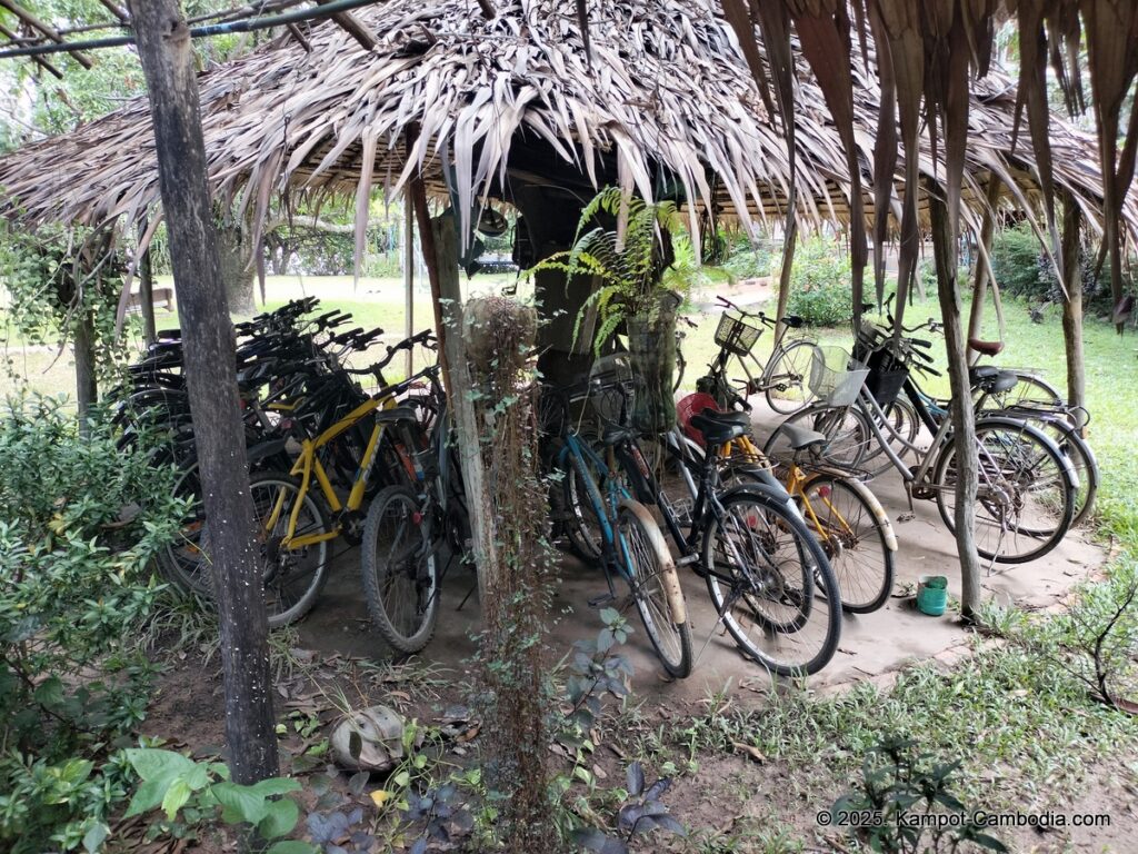 Welcome to Les Manguiers, Mango Tree Hotel Resort in kampot cambodia