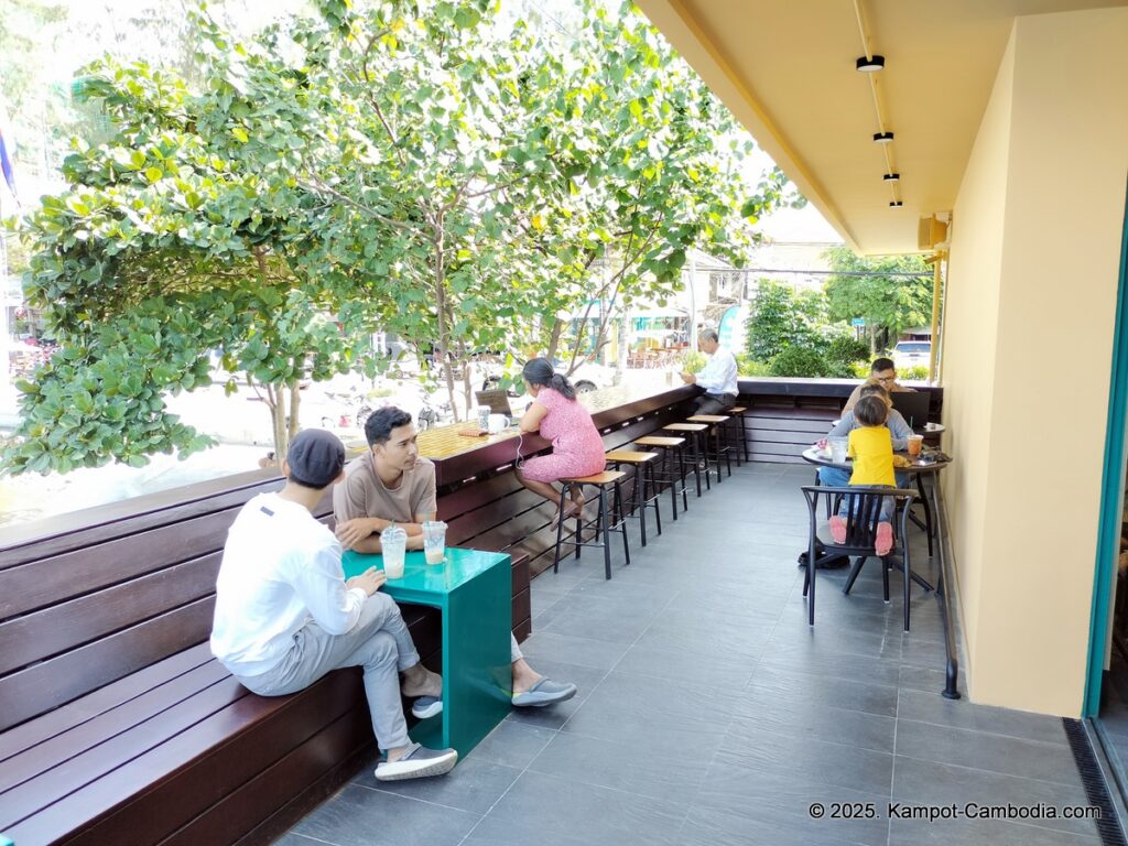 starbucks in kampot cambodia