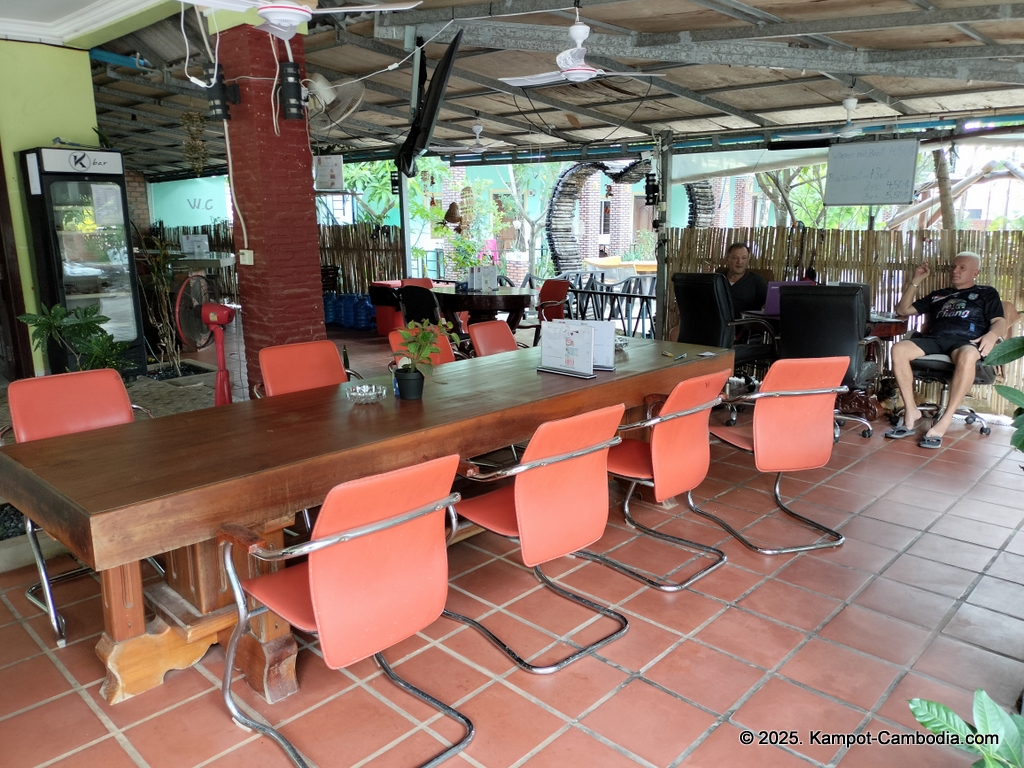 yoga barn in kampot cambodia