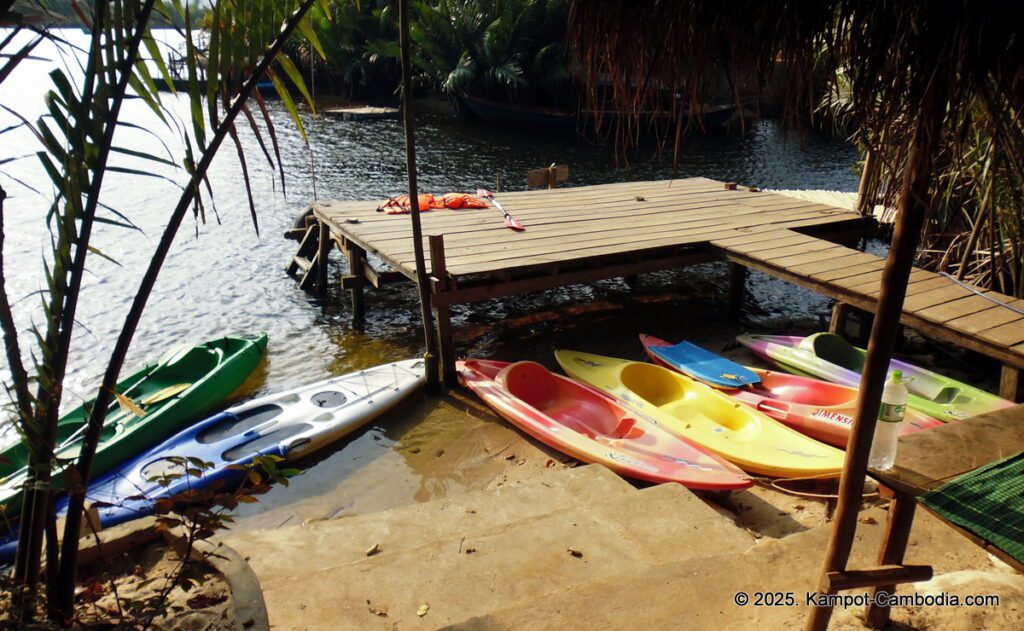 bopha Prey riverside guesthouse and kayaks in kampot cambodia