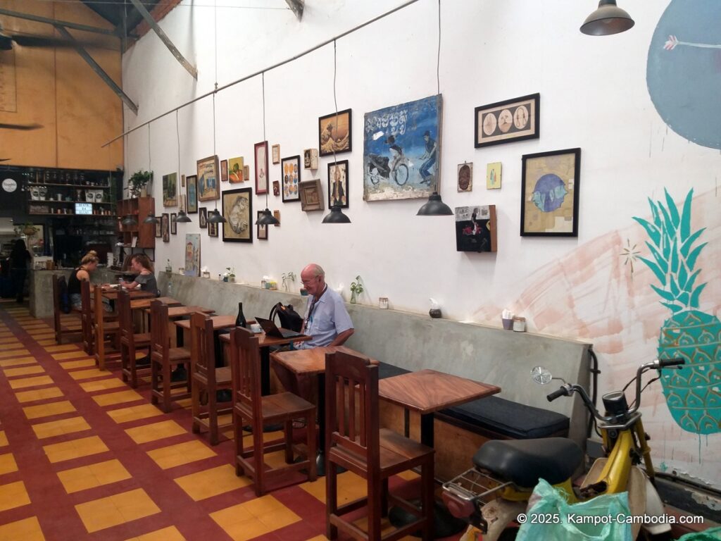 cafe espresso and rumble fish in kampot cambodia