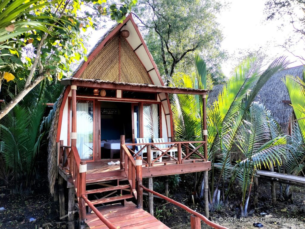 sloek chak bungalows in kampot cambodia