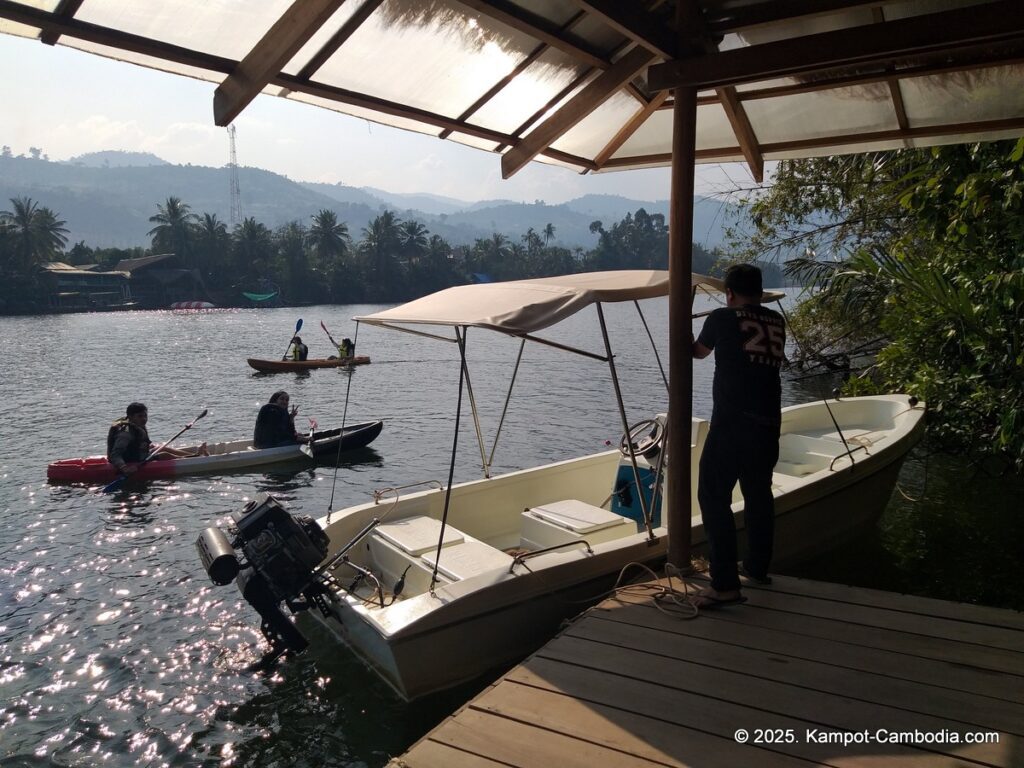 peam snea resort in kampot cambodia