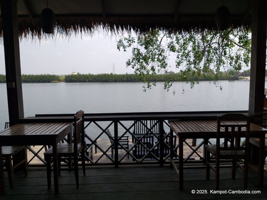 ramo resort in kampot cambodia