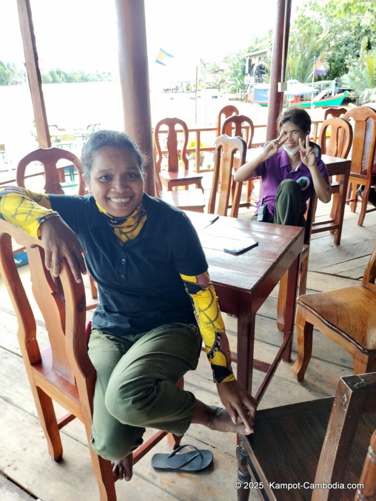 bopha Prey riverside guesthouse and kayaks in kampot cambodia