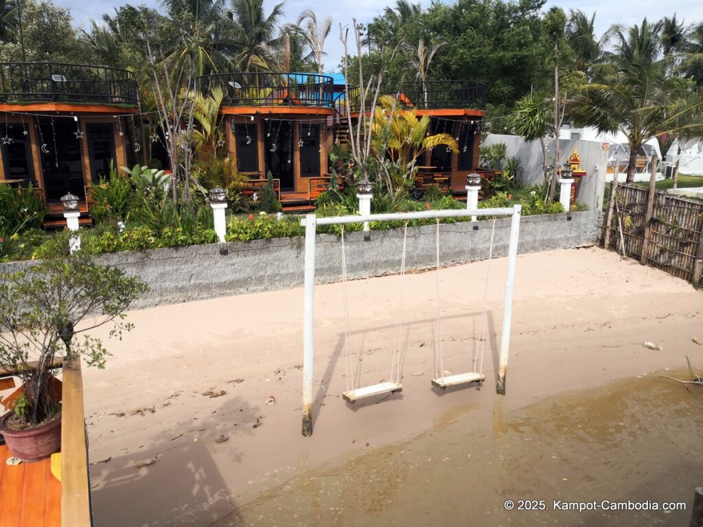 lomhai kampot on fish island in cambodia