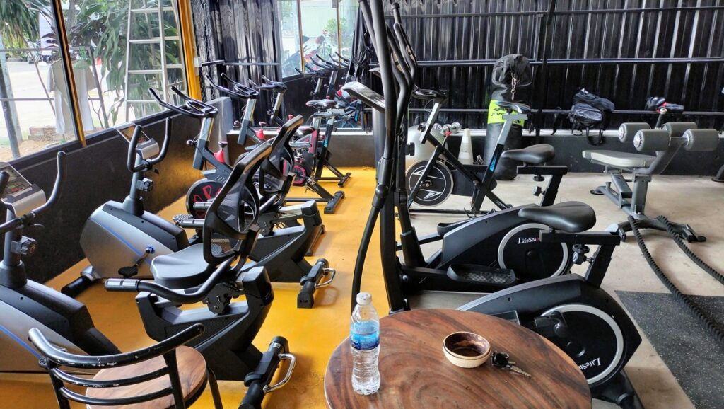 vk fitness club in kampot cambodia. gym.