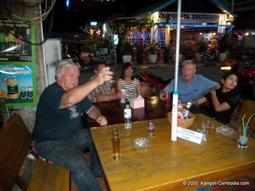 kampot pie and ice cream in kampot cambodia