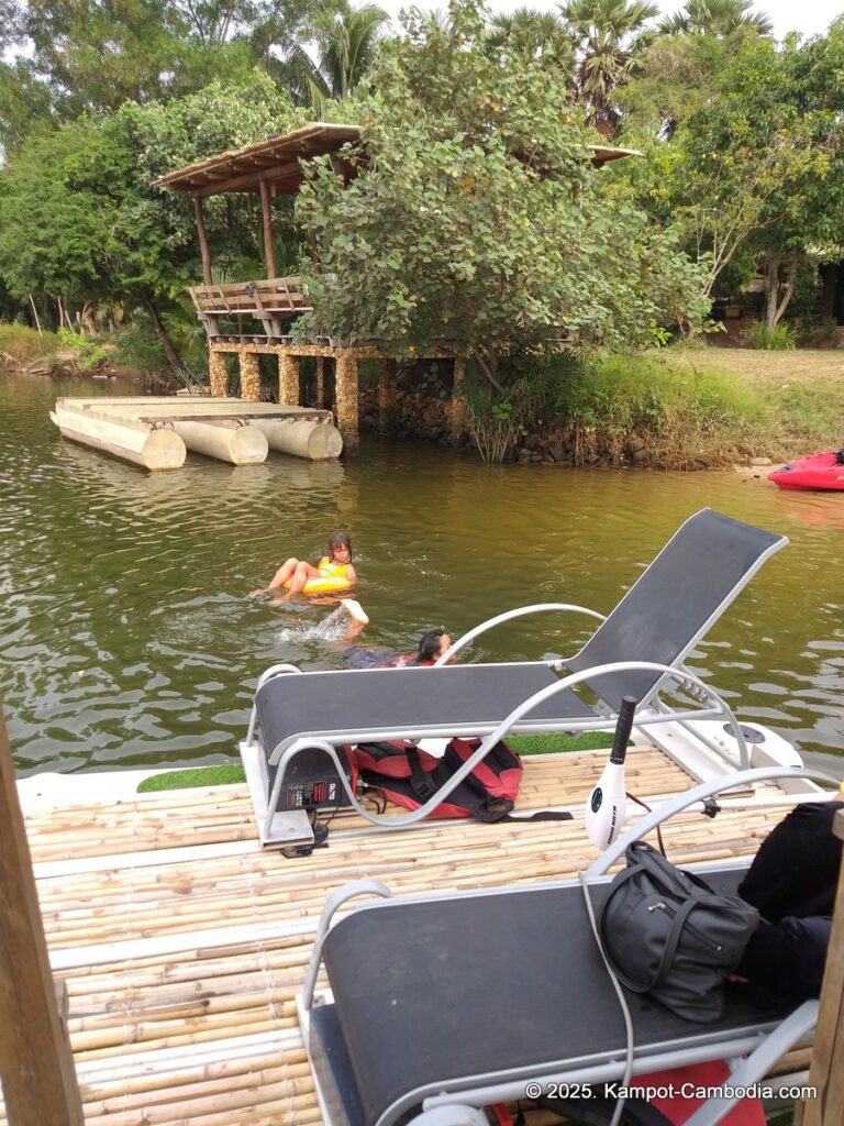 champa lodge in kampot cambodia