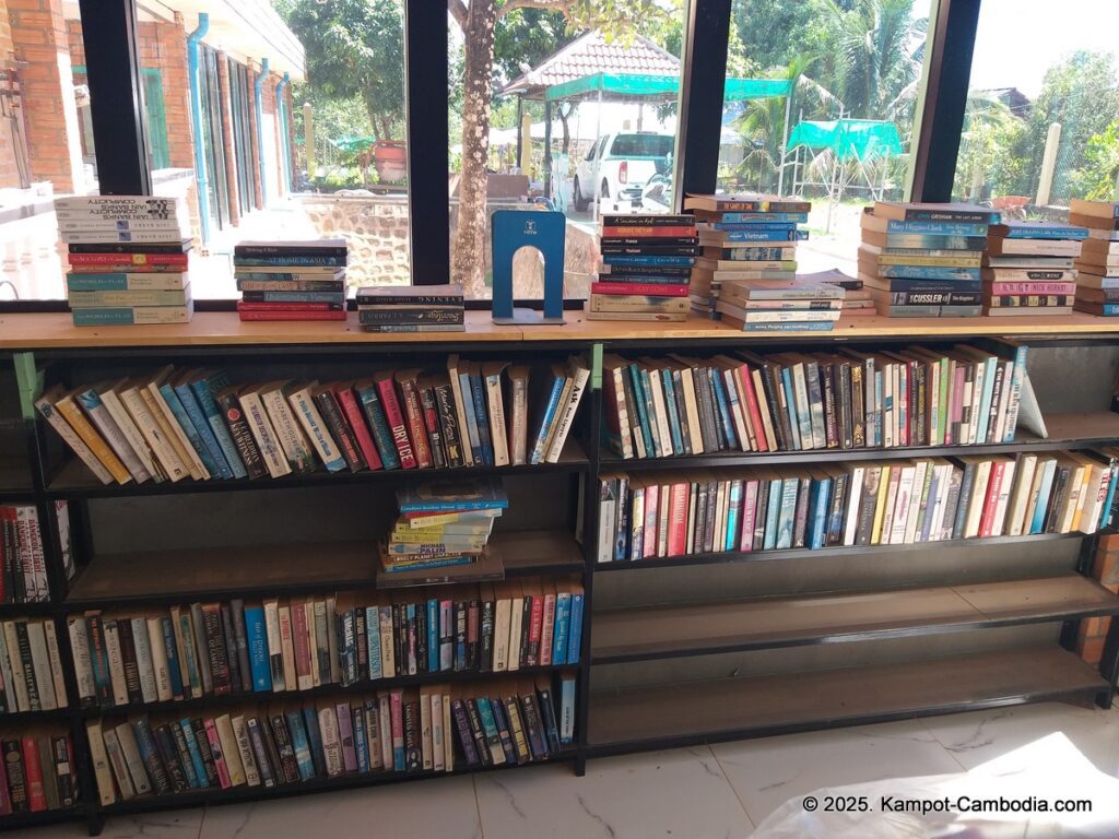 bohr's books and coffee in kampot cambodia