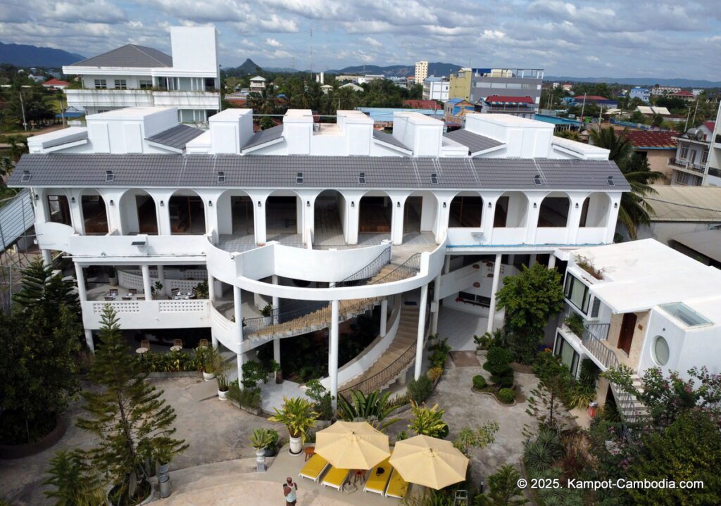 Montagne residence, boutique, guesthouse in kampot, cambodia