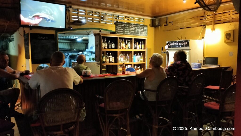 rusty 2 sports bar in kampot cambodia restaurant