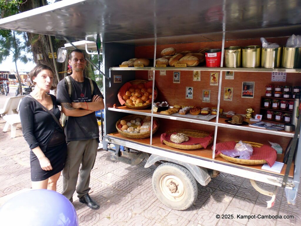 nom tom bakery in kampot cambodia