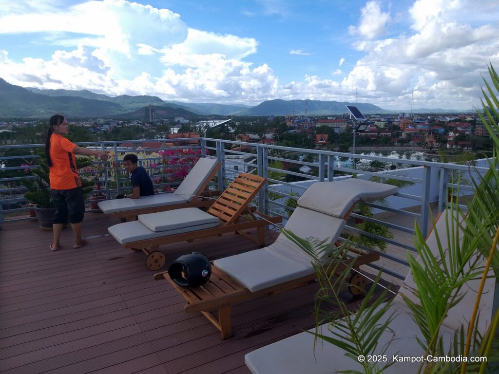 new kampot hotel in kampot cambodia