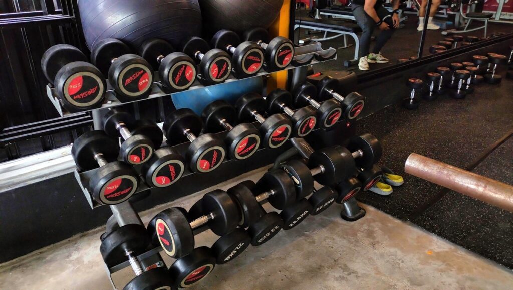 vk fitness club in kampot cambodia. gym.