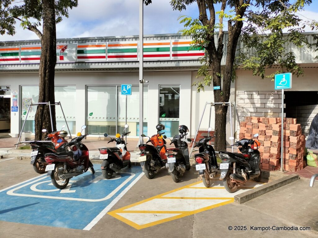 7-eleven in kampot cambodia