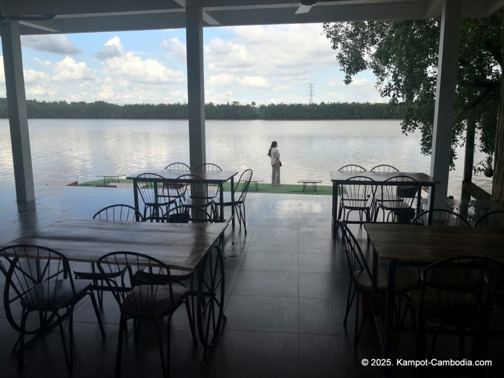 kampot river bungalow in kampot cambodia