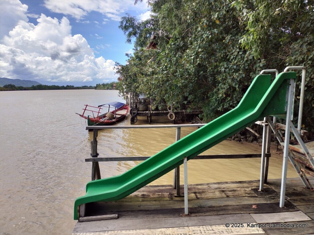 Welcome to Les Manguiers, Mango Tree Hotel Resort in kampot cambodia