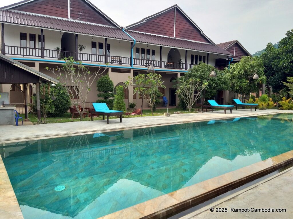 Borerium Teuk Chhou Resort in kampot cambodia