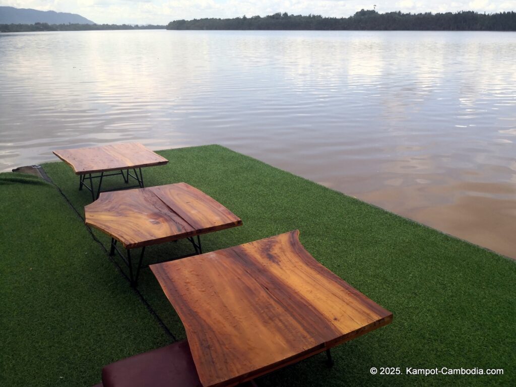 kampot river bungalow in kampot cambodia