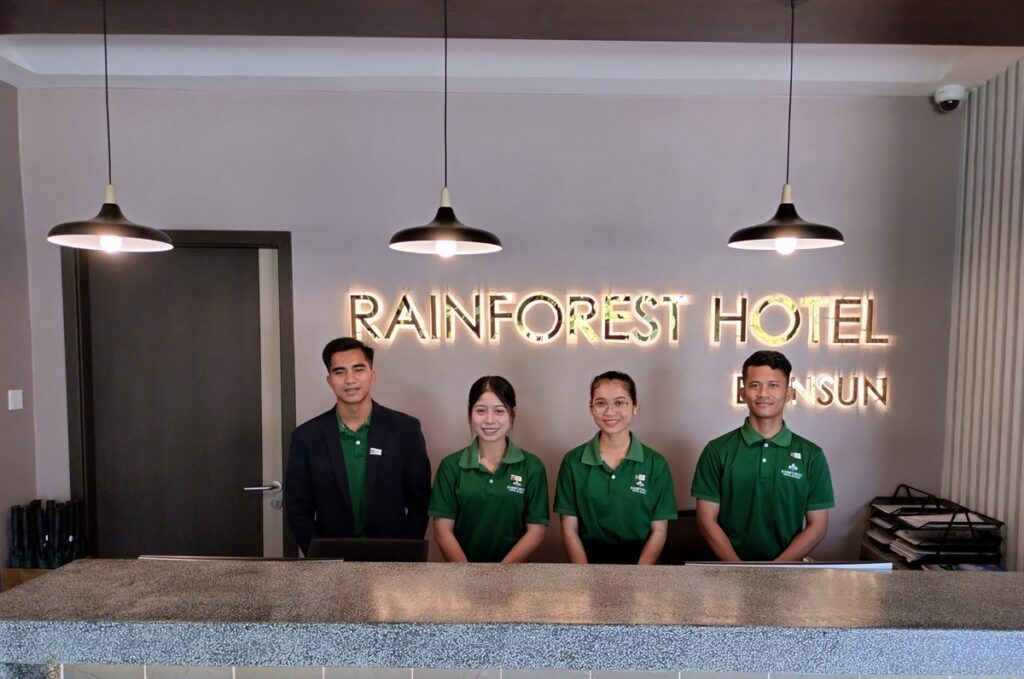 rainforest hotel in kampot cambodia